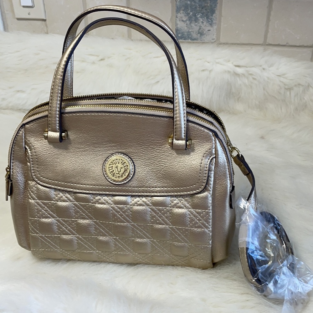 NWOT Anne Klein cross bag in matte gold